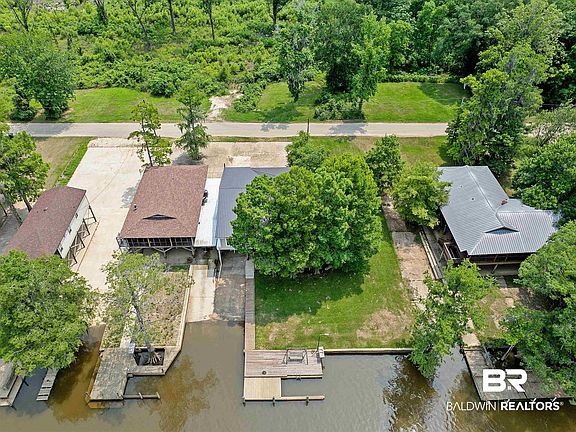 3rd image of 8157 Bryant's Landing Rd