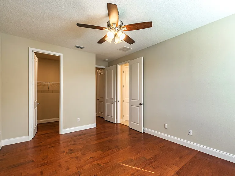 8278 Procida Isle Ln — Photo 63