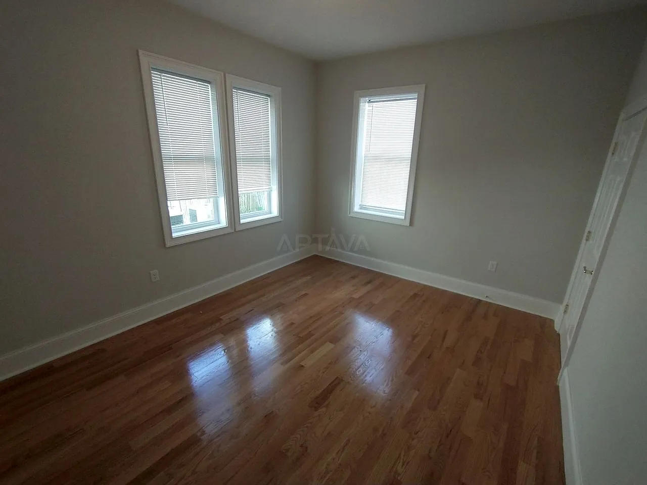 2 bed, $2,975 — Photo 3