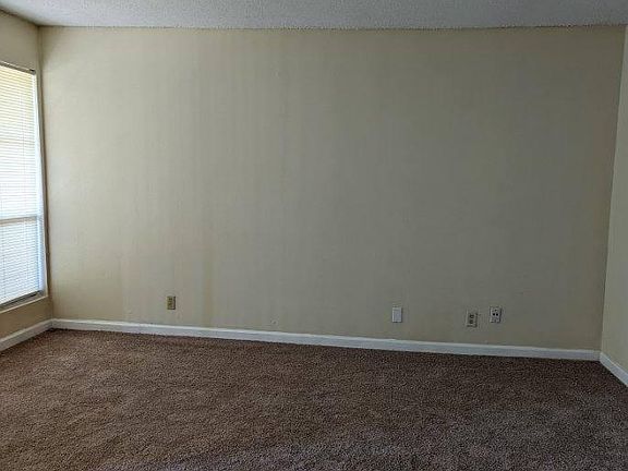 5th image of 2127 Audubon Ave APT 73