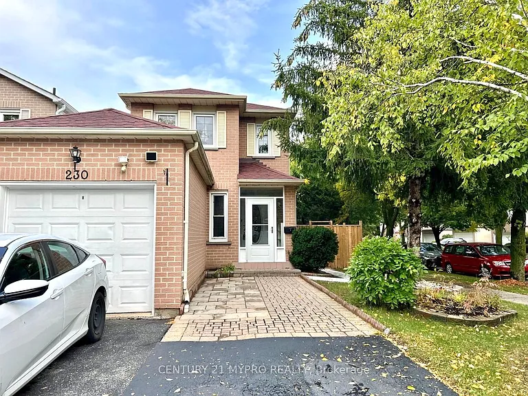 230 Enchanted Hills Cres — Photo 2