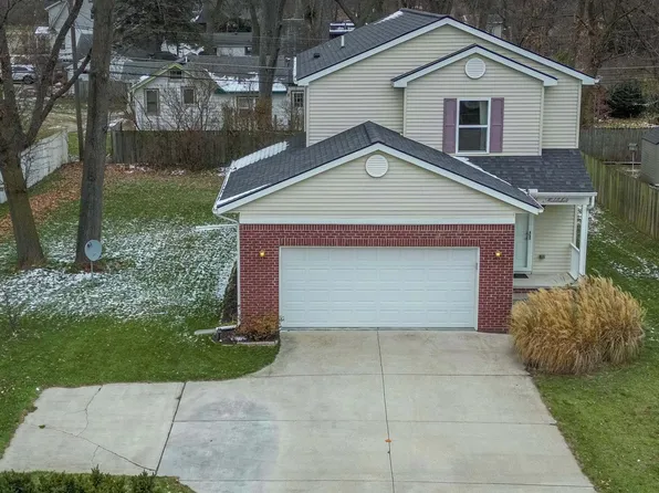 21116 Middlebelt Rd, Farmington Hills, MI 48336