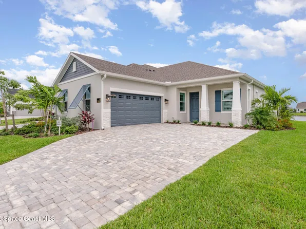 3018 Pangea Cir, Melbourne, FL 32940