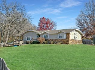 2204 Elada Dr, Tahlequah, OK 74464