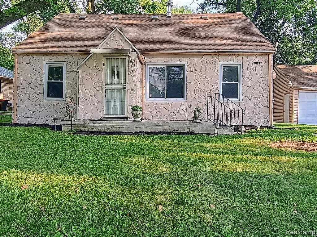 3 bed, 1544 sqft, $1,750 — Photo 2