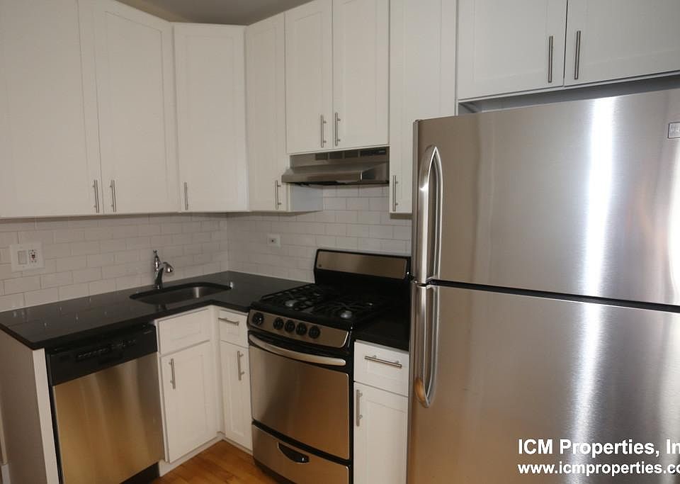1st image of 621 W Melrose St #1P