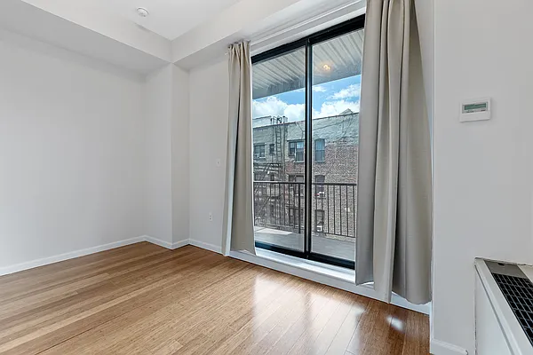 Rented by Living New York | media 7