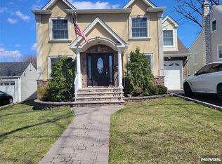 29 Jefferson Ave, Hasbrouck Heights, NJ 07604