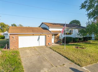 801 Spring Valley Dr, Indianapolis, IN 46231