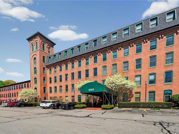 300 Front St APT 505, Pawtucket, RI 02860