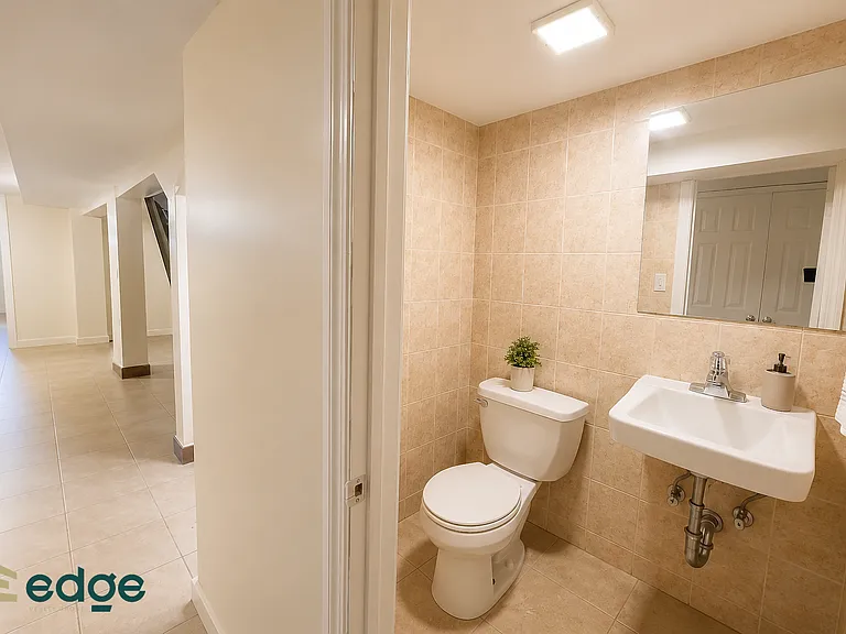 30 Driggs Ave #1R — Photo 9