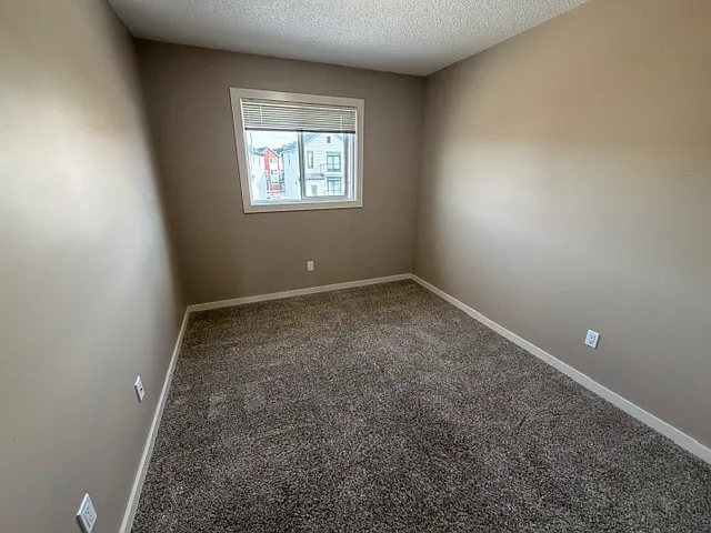 626 42nd Ave NW — Photo 25