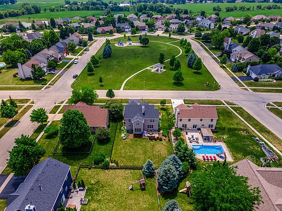 5th image of 513 Heron Creek Dr