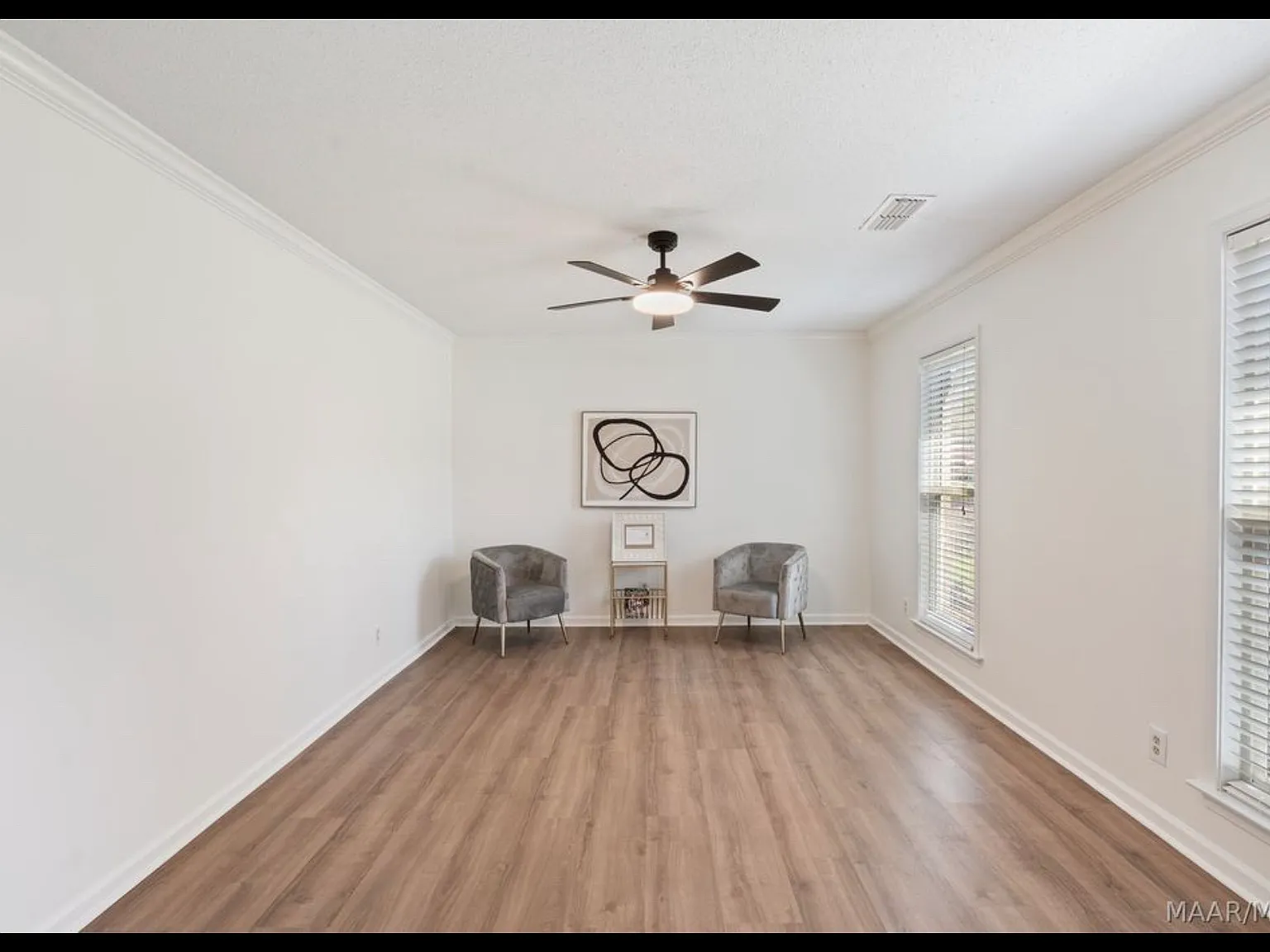 4 bed, 3274 sqft, $2,750 — Photo 4