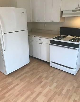 4th image of 619 Western Ave #1
