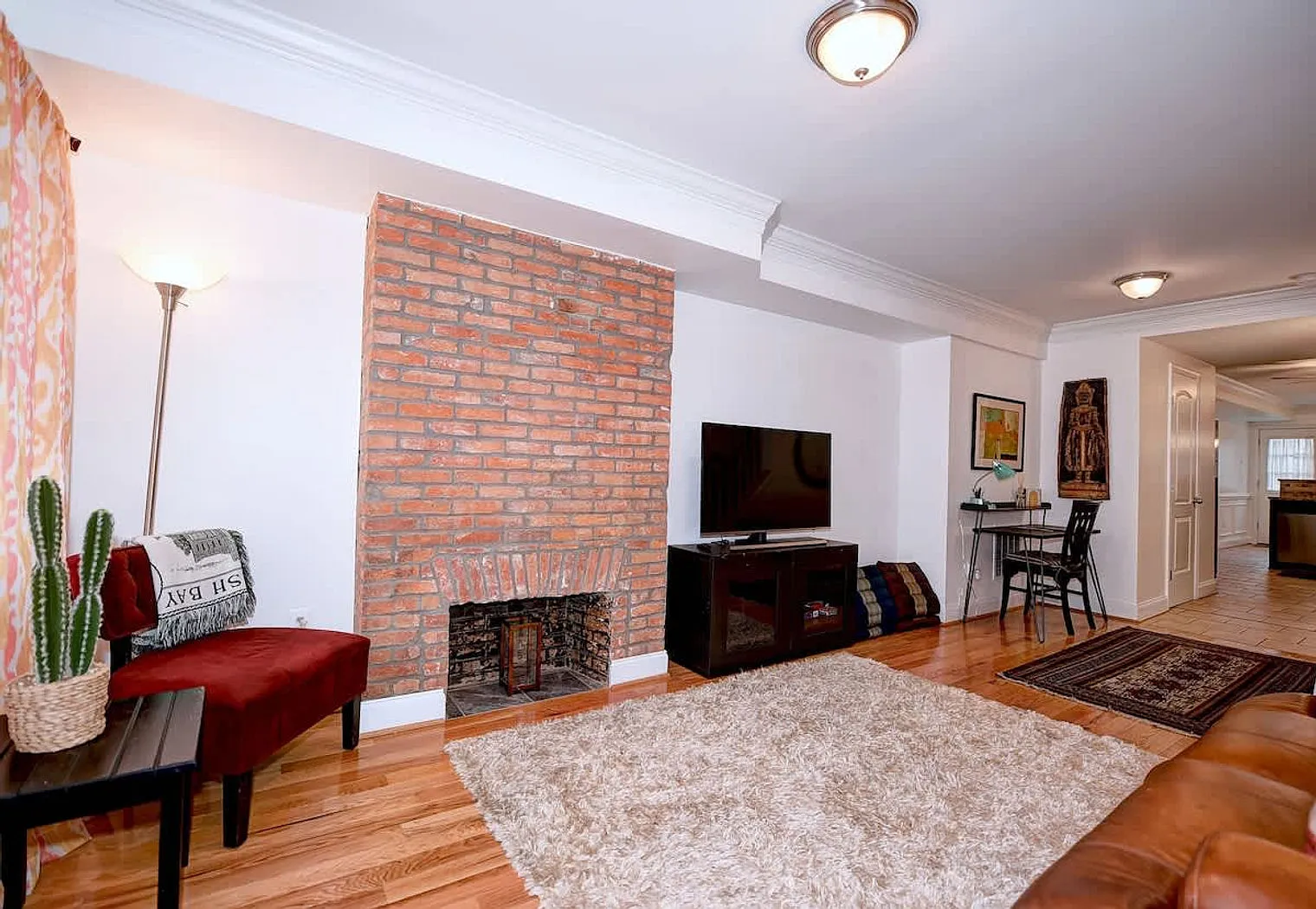 4 bed, 3.0 bath, $5,073 — Photo 1