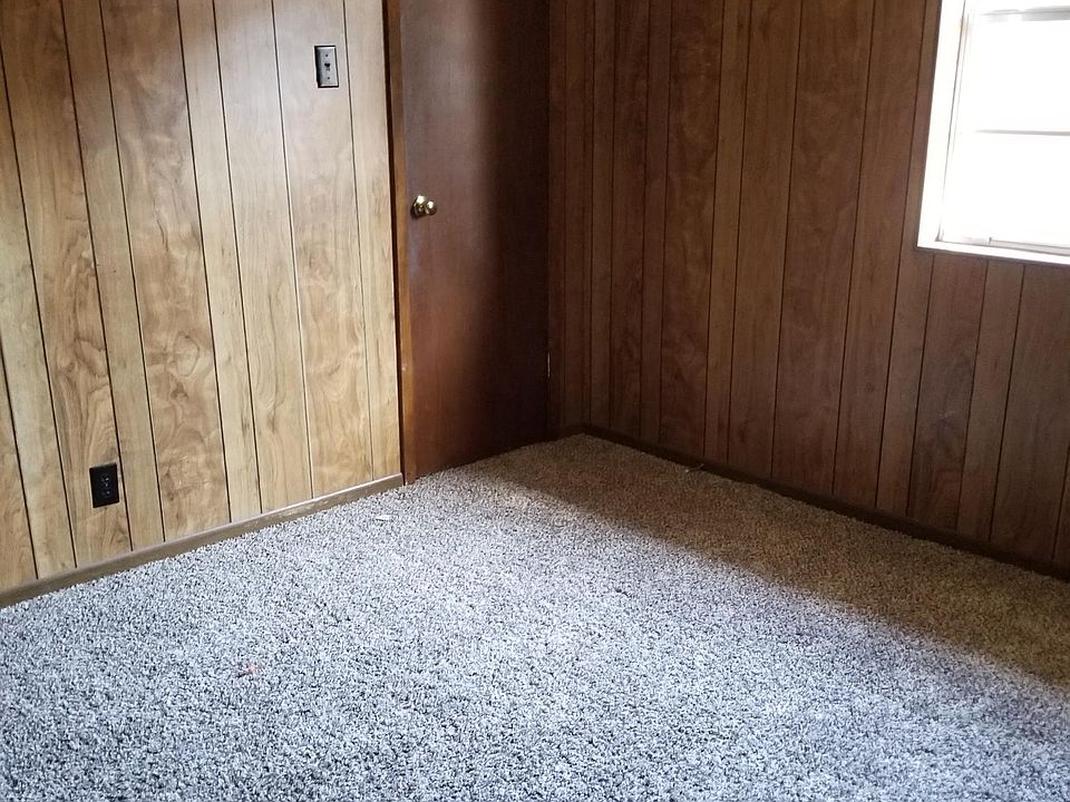 1st image of 408 N 6th St