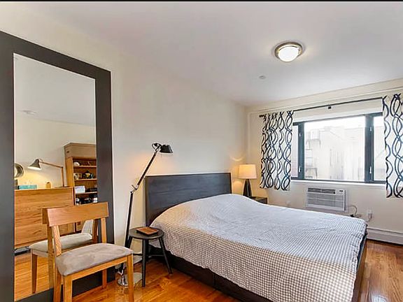5th image of 456 W 167th St APT 5D