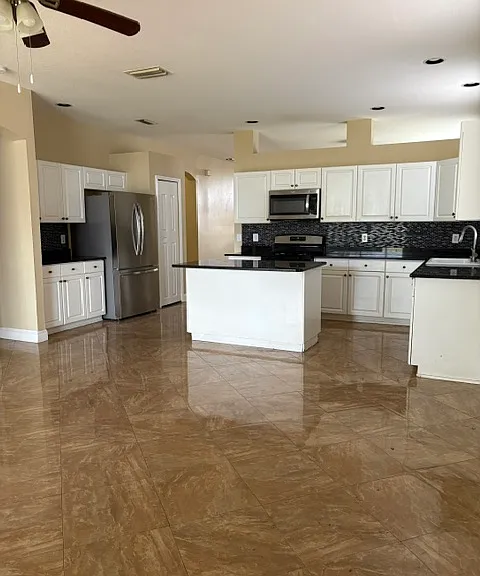 13007 Terrace Springs Dr — Photo 3