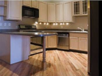 2nd image of 1012 N Milwaukee Ave #2