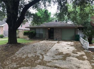9720 Debbie Ln, Houston, TX 77038