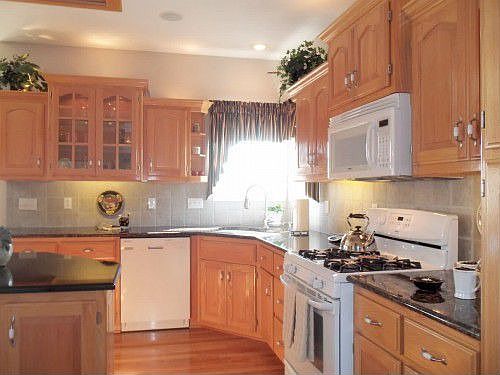 5th image of 10401 N Lawn Ave