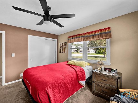 5th image of 322 Bierley Ave