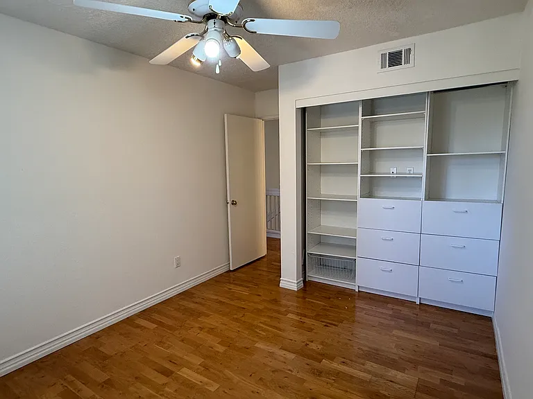 1152 Pebblewood Dr — Photo 18