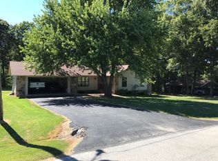 18 Hickory Ridge Dr, Mountain Home, AR 72653