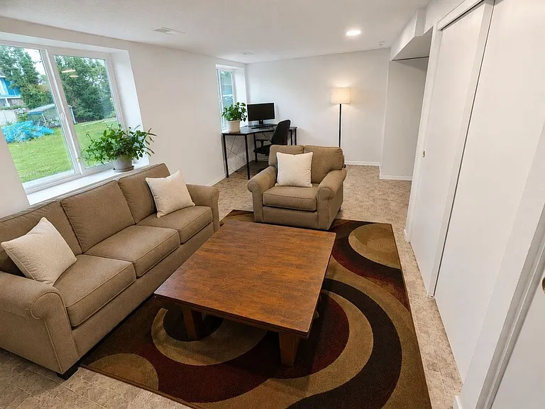4140 Sussex St — Photo 15
