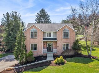 1602 White Oak Ct, Pittsburgh, PA 15237