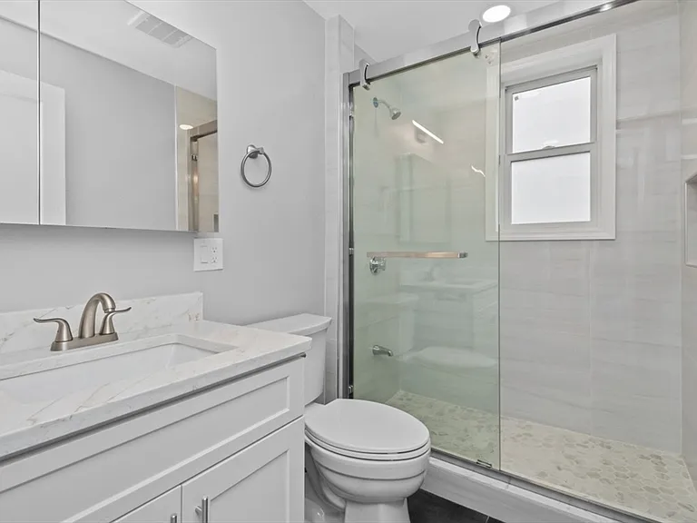 66 Stanley St #2 — Photo 6