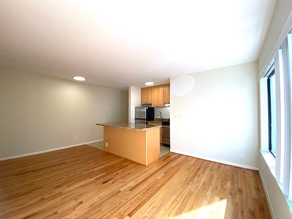 5th image of 200 Guerrero St #206