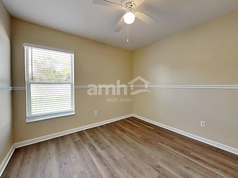 11555 Misty Isle Ln — Photo 20