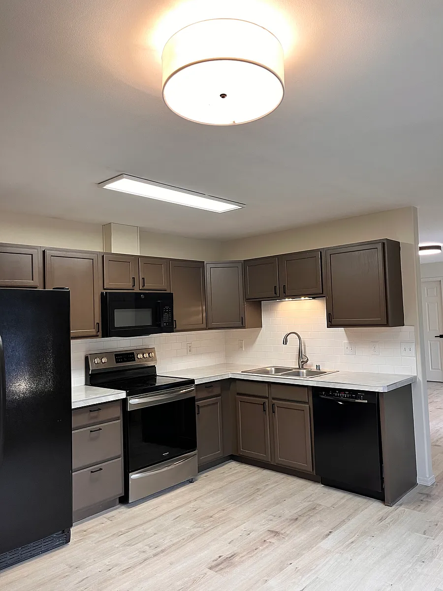 Building Photo - 3760 Sourdough Rd #1