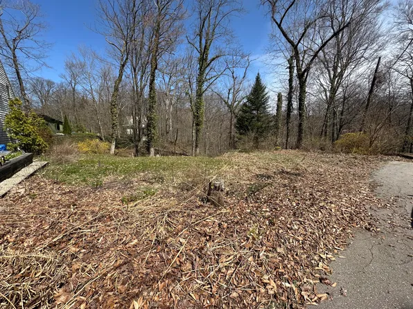 228 Higman Park Hl #2, Benton Harbor, MI 49022