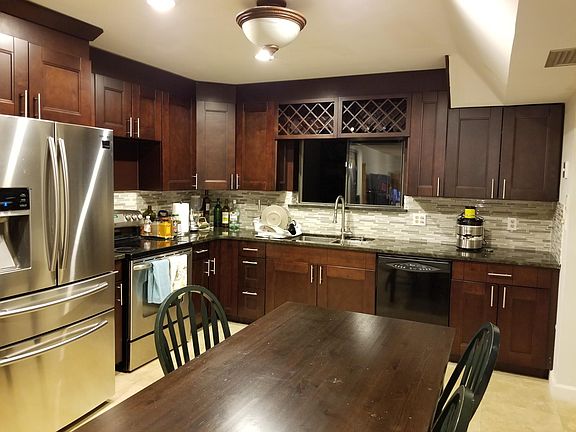 3rd image of 269 Jacaranda Dr #269
