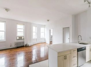 2 Bank St APT 6, New York, NY 10014