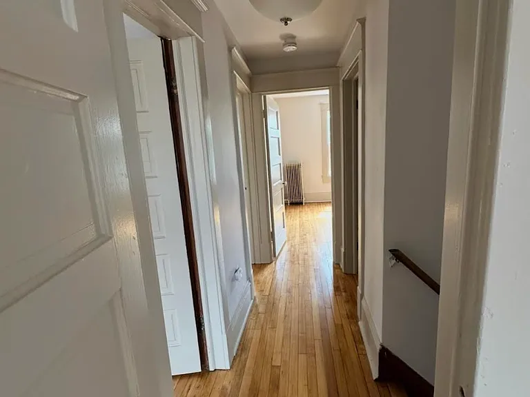 1608 Van Buren Ave — Photo 8
