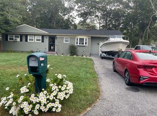 185 Washington Ave, Mastic Beach, NY 11951