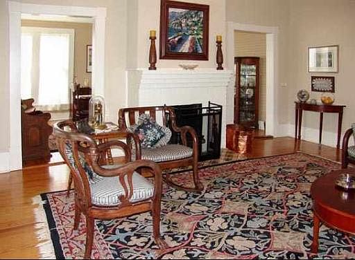 3rd image of 231 MONTCLAIR AVE