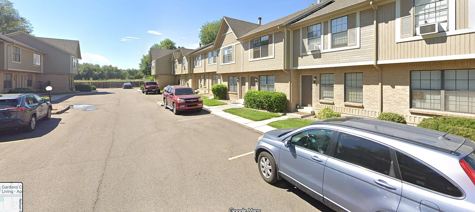 2 bed, 1.5 bath, 990 sqft, $1,800 — Photo 1