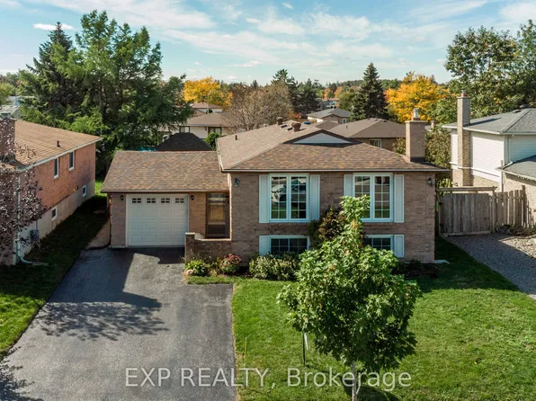 12 Craig Cres, Barrie, ON L4N 5X2