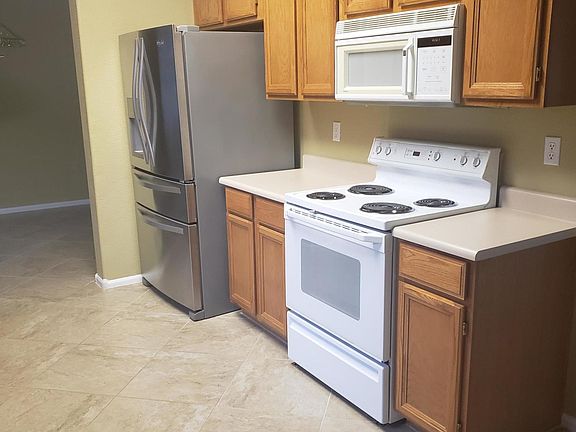5th image of 9127 W Menadota Dr