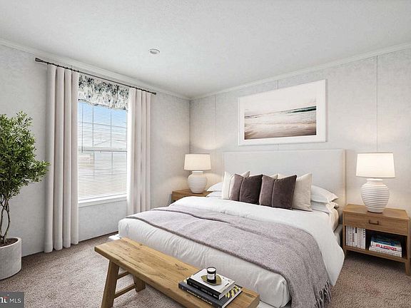 3rd image of 35 Terrace Dr