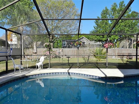 5th image of 10225 Rainbridge Dr