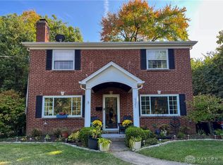 121 Forest Ave, Wyoming, OH 45215