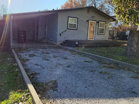 2nd image of 403 Plum St
