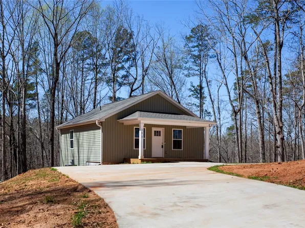 151 Nottingham Dr, Westminster, SC 29693