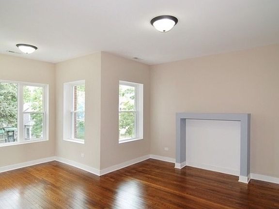 2nd image of 1119 N Parkside Ave #2